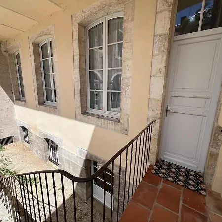 Daire Nouveau Centre De *